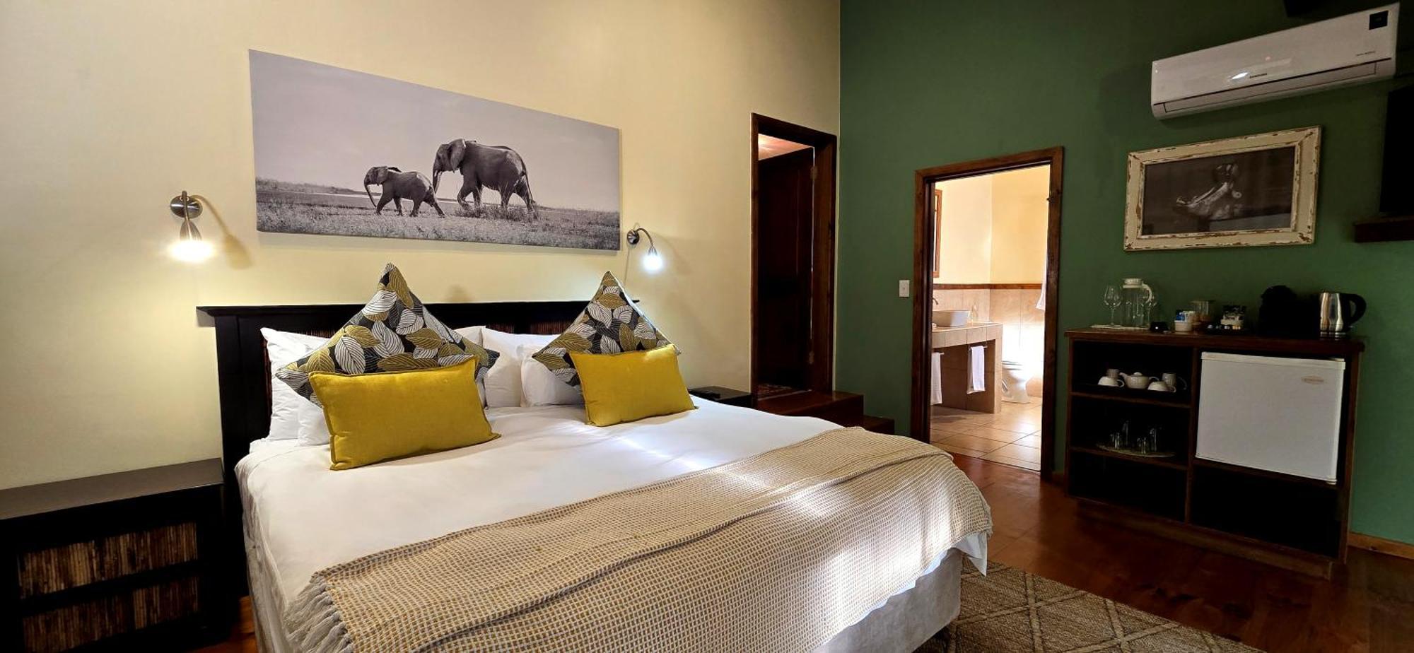 Elephant Hide Of Knysna Guest Lodge Dış mekan fotoğraf