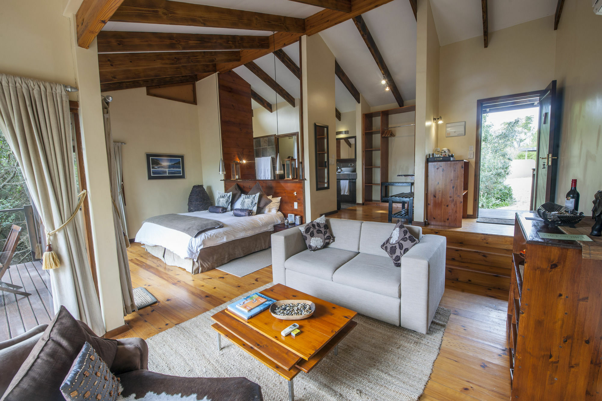 Elephant Hide Of Knysna Guest Lodge Dış mekan fotoğraf